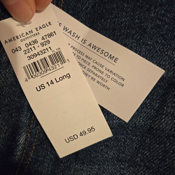 American Eagle Mom Jeans Size 14Long - Picture 4 of 4